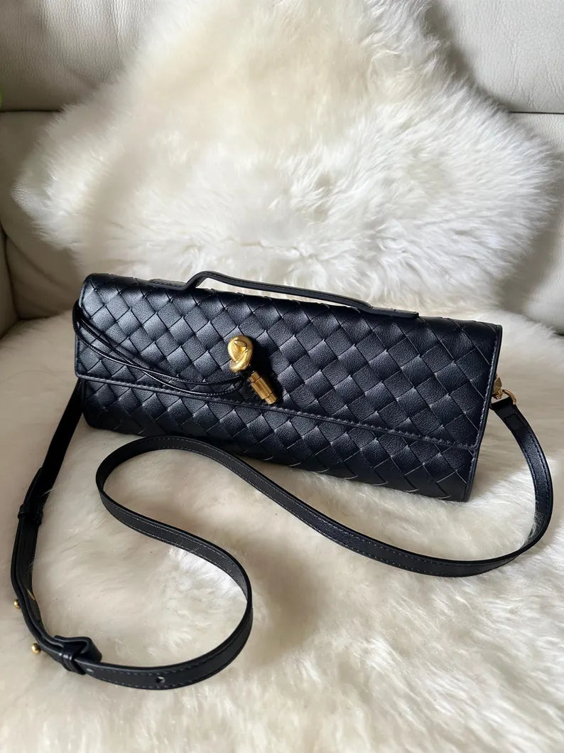 Borsa London - Lisa Ferrari