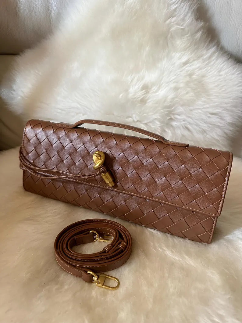 Borsa London - Lisa Ferrari